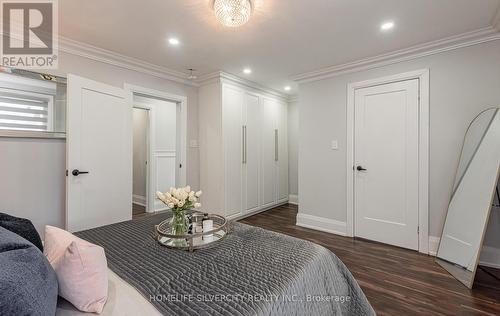 32 Sledman Street, Mississauga, ON - Indoor Photo Showing Bedroom