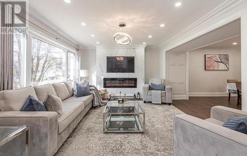 32 Sledman Street, Mississauga, ON - Indoor Photo Showing Living Room With Fireplace