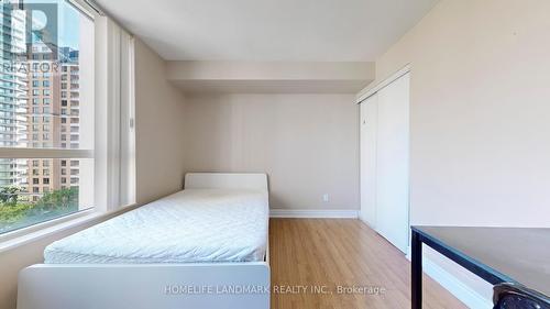 911 - 10 Northtown Way, Toronto, ON - Indoor Photo Showing Bedroom