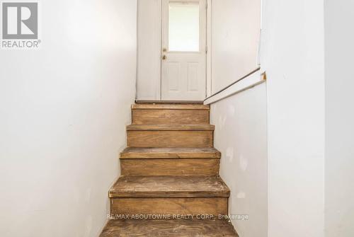 126 Harmony Avenue, Hamilton, ON - Indoor Photo Showing Other Room