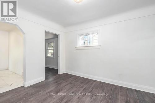 126 Harmony Avenue, Hamilton, ON - Indoor Photo Showing Other Room