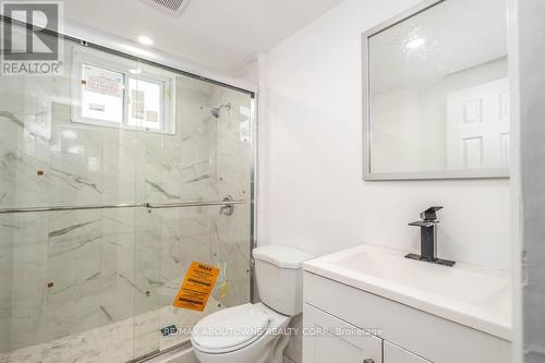 126 Harmony Avenue, Hamilton, ON - Indoor Photo Showing Bathroom