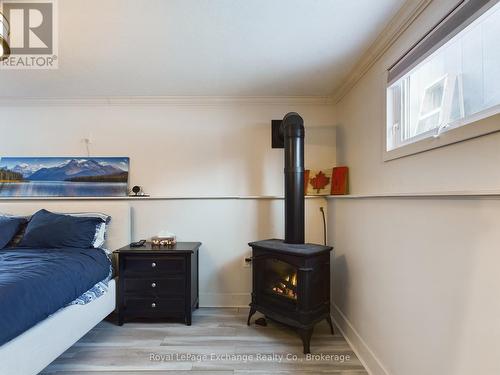 772 Walsh Street, Kincardine, ON - Indoor Photo Showing Bedroom