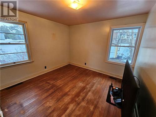 107 Nepahwin Avenue, Greater Sudbury, ON - Indoor Photo Showing Other Room