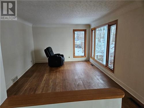 107 Nepahwin Avenue, Greater Sudbury, ON - Indoor Photo Showing Other Room