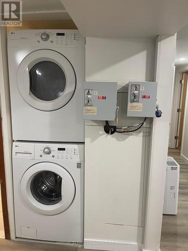 1278 Hillcrest Avenue, London, ON - Indoor Photo Showing Laundry Room