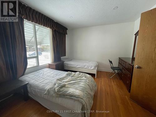 1278 Hillcrest Avenue, London, ON - Indoor Photo Showing Bedroom