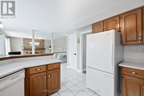 55 Piedmont Crescent, London, ON - Indoor Photo Showing Kitchen