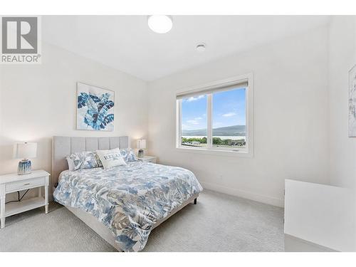 Bedroom 2, Downstairs - 1600 Golden View Drive Unit# 5, West Kelowna, BC - Indoor Photo Showing Bedroom