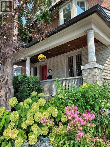 335 Woodbine Avenue, Toronto, ON - Outdoor