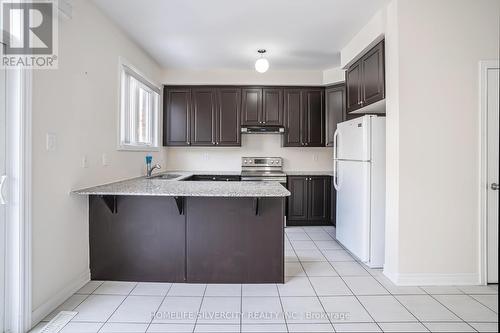 19 Rockman Crescent, Brampton, ON - Indoor Photo Showing Kitchen