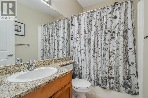 2523 Shannon View Drive Unit# 102, West Kelowna, BC - Indoor Photo Showing Bathroom