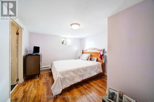 612 Farewell Street, Oshawa, ON - Indoor Photo Showing Bedroom