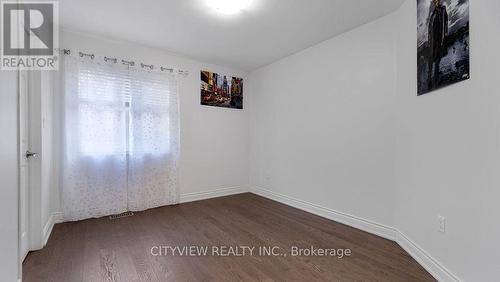 980 Clark Boulevard, Milton, ON - Indoor Photo Showing Other Room