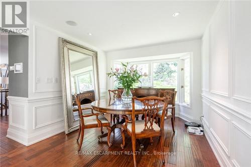 607 Edgewater Crescent, Burlington, ON - Indoor Photo Showing Dining Room