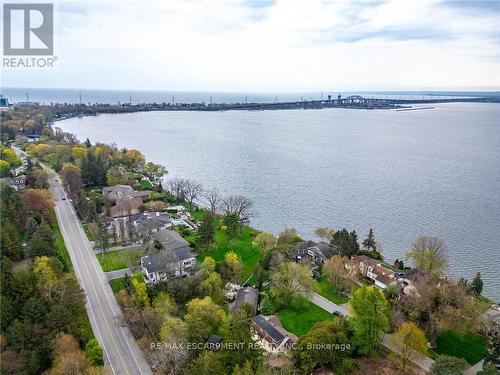 607 Edgewater Crescent, Burlington, ON - Outdoor With Body Of Water With View