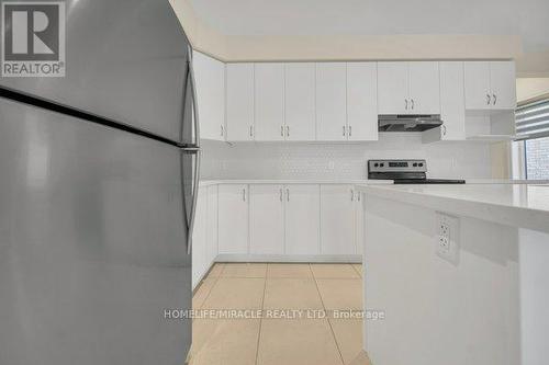 85 Grassbourne Avenue, Kitchener, ON - Indoor Photo Showing Kitchen