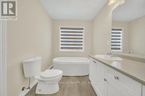 85 Grassbourne Avenue, Kitchener, ON - Indoor Photo Showing Bathroom