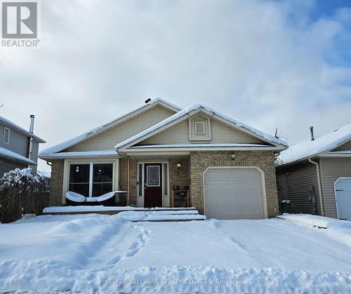 16 Gosney Crescent W, Barrie, ON - Outdoor With Facade