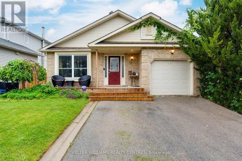 16 Gosney Crescent W, Barrie, ON - Outdoor