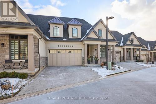 18 - 190 Canboro Road, Pelham (662 - Fonthill), ON - Outdoor With Facade