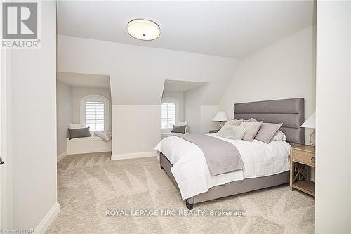 18 - 190 Canboro Road, Pelham (662 - Fonthill), ON - Indoor Photo Showing Bedroom