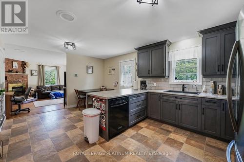 155 Clyde Street, Wellington North, ON - Indoor Photo Showing Kitchen