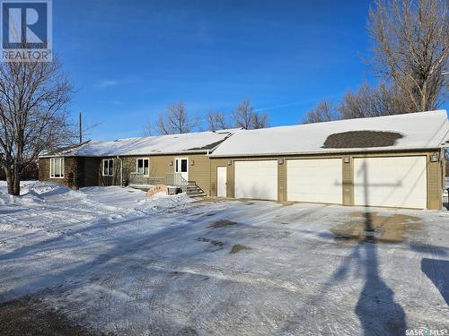 219 7Th Street W, Carlyle, SK - Outdoor