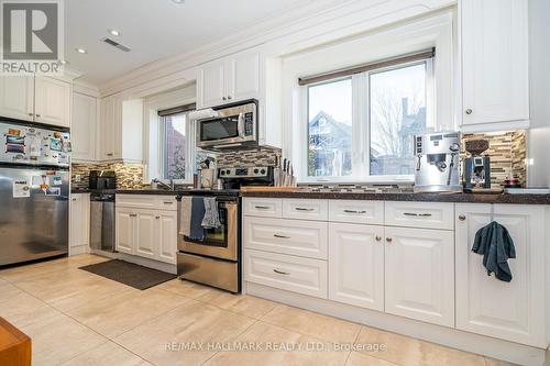 Coach H - 153 Rusholme Road, Toronto, ON - Indoor Photo Showing Kitchen With Stainless Steel Kitchen With Upgraded Kitchen