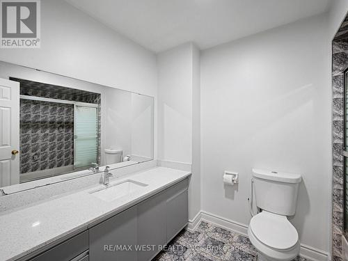 126 Sandmere Avenue, Brampton, ON - Indoor Photo Showing Bathroom