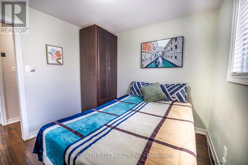 7362 Redstone Road, Mississauga, ON - Indoor Photo Showing Bedroom