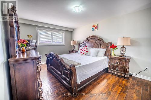 7362 Redstone Road, Mississauga, ON - Indoor Photo Showing Bedroom