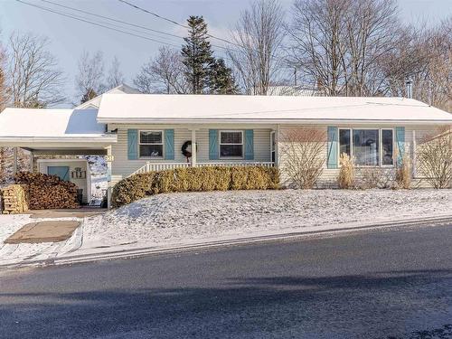 51 Martha Avenue, Truro, NS 