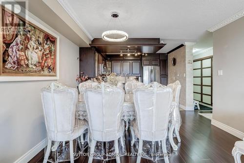 803 - 309 Major Mackenzie Drive E, Richmond Hill, ON - Indoor Photo Showing Dining Room