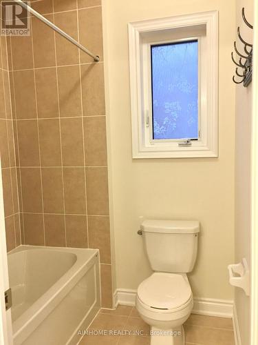 3150 Sunflower Drive, Oakville, ON - Indoor Photo Showing Bathroom