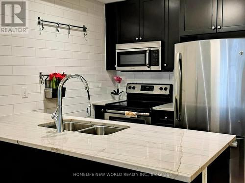 201 - 85 Robinson Street, Hamilton, ON - Indoor Photo Showing Kitchen With Double Sink With Upgraded Kitchen