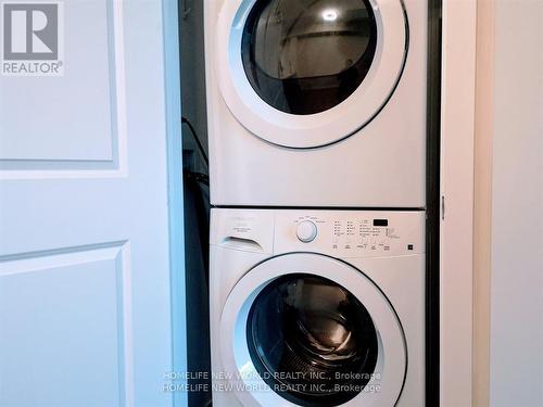 201 - 85 Robinson Street, Hamilton, ON - Indoor Photo Showing Laundry Room