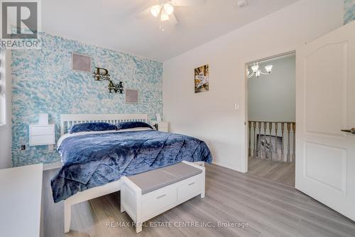 124 Skinner Road, Hamilton, ON - Indoor Photo Showing Bedroom