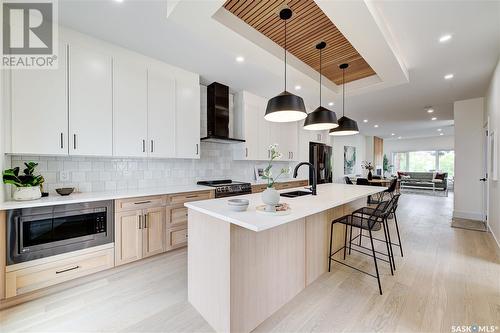 1511 Spadina E, Saskatoon, SK - Indoor Photo Showing Kitchen With Upgraded Kitchen