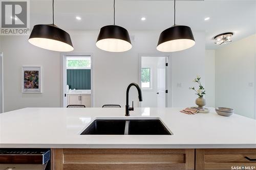 1511 Spadina E, Saskatoon, SK - Indoor Photo Showing Kitchen With Double Sink