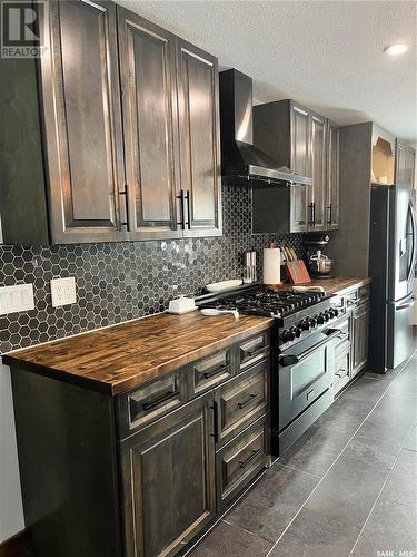 605 Acreage, Grayson Rm No. 184, SK - Indoor Photo Showing Kitchen With Upgraded Kitchen