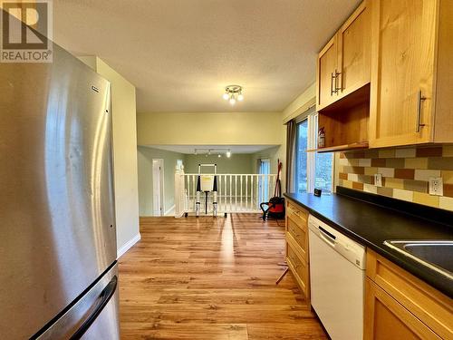 1608 E 7Th Avenue, Prince Rupert, BC - Indoor Photo Showing Kitchen