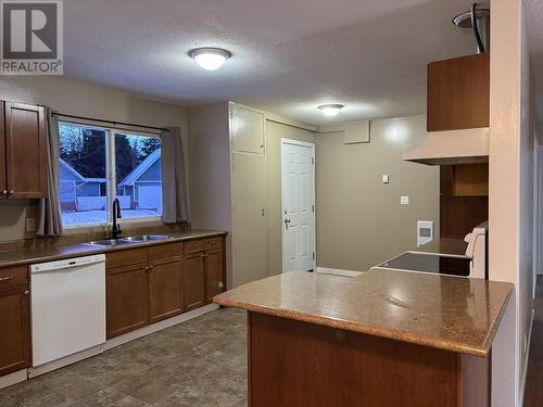 20 Eagle Street, Kitimat, BC - Indoor Photo Showing Kitchen With Double Sink