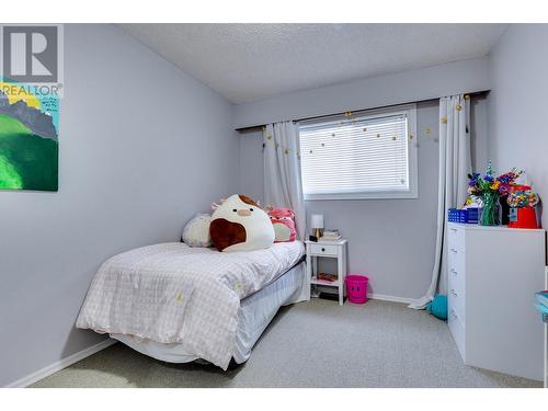 2677 Starlane Drive, Prince George, BC - Indoor Photo Showing Bedroom