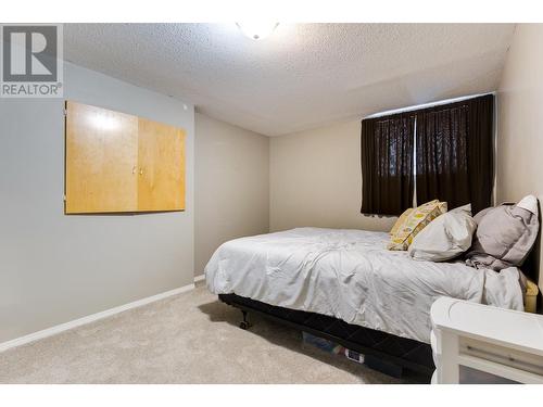 2677 Starlane Drive, Prince George, BC - Indoor Photo Showing Bedroom