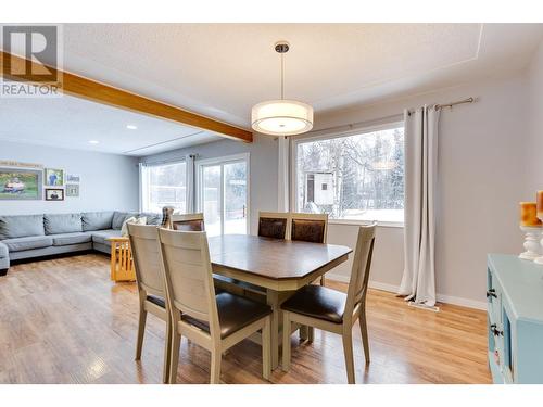 2677 Starlane Drive, Prince George, BC - Indoor Photo Showing Dining Room