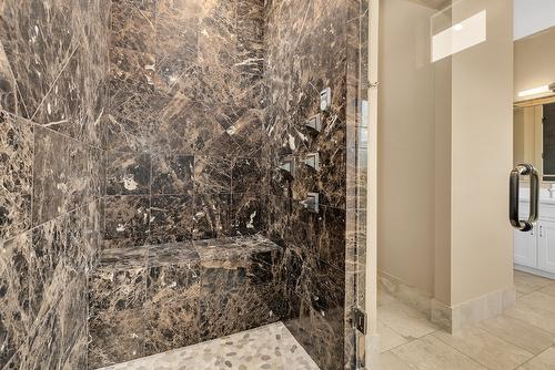 3237 Malbec Crescent, West Kelowna, BC - Indoor Photo Showing Bathroom