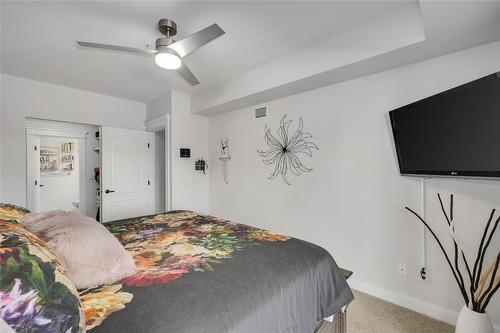 207-2070 Boucherie Road, West Kelowna, BC - Indoor Photo Showing Bedroom