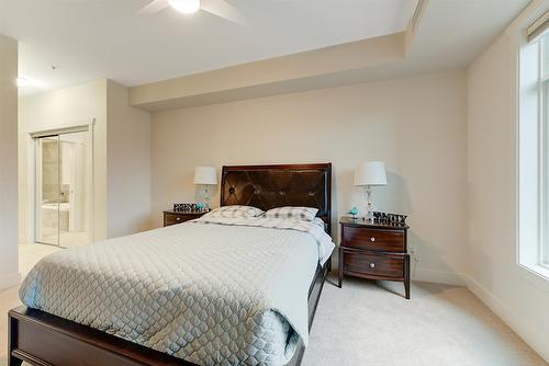 311-3865 Truswell Road, Kelowna, BC - Indoor Photo Showing Bedroom