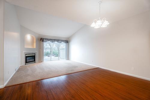 18-650 Harrington Road, Kamloops, BC - Indoor With Fireplace